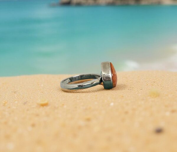 Teardrop Spiny Oyster Silver Ring size 7 - Image 2