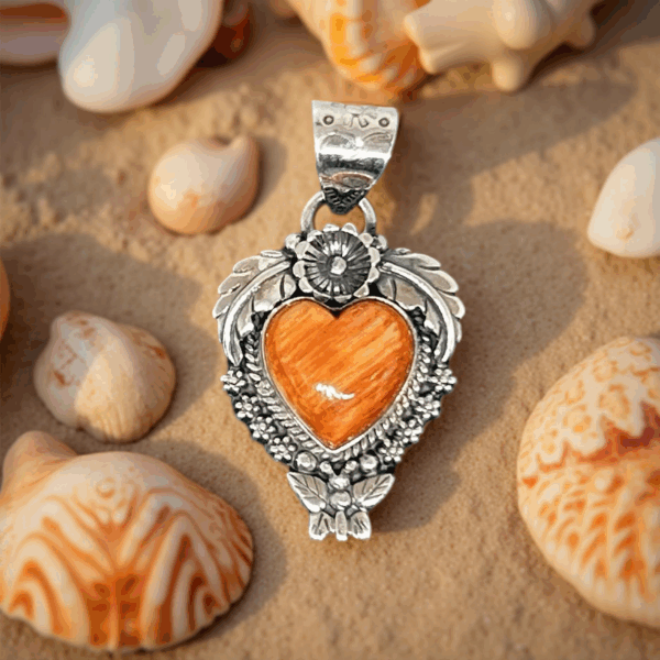 Radiant Heart Spiny Oyster Pendant