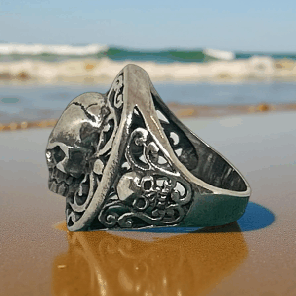 Silver Skull Ring with Ornate Gothic Detailing – Size 8.5 - Image 2