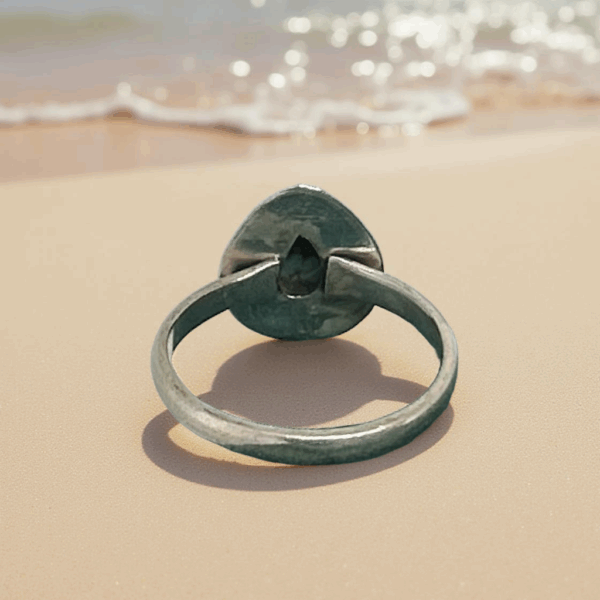 Southwestern Turquoise Teardrop Ring in Sterling Silver- Size 7 - Image 4