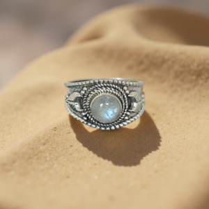 Lunar Bloom – Rainbow Moonstone Ring (Size 6)